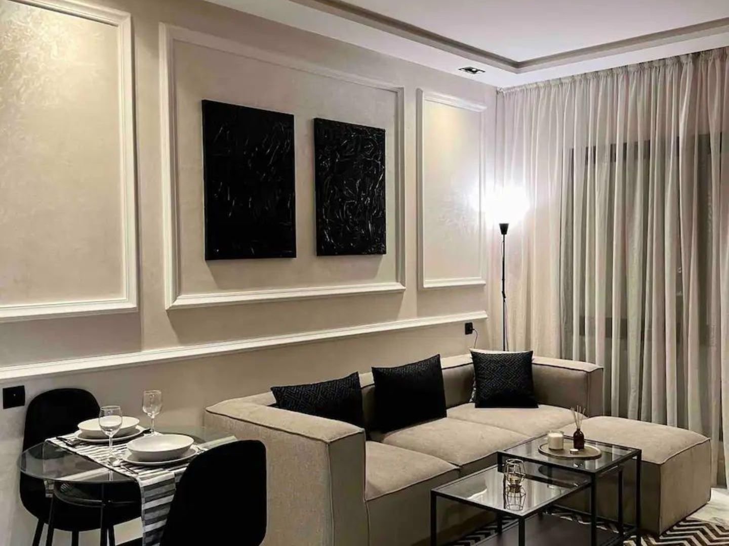 C02 à 2 min à pied du centre des lits jumeaux | Balcon